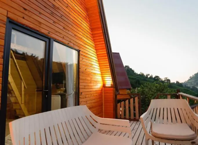 Pafuli Gundogdu (Marmara Island)